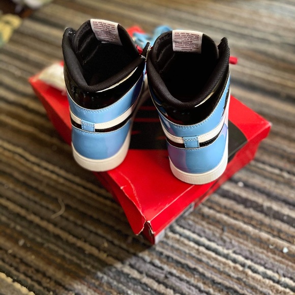 Air Jordan 1 OG HIGH UNC/CHI